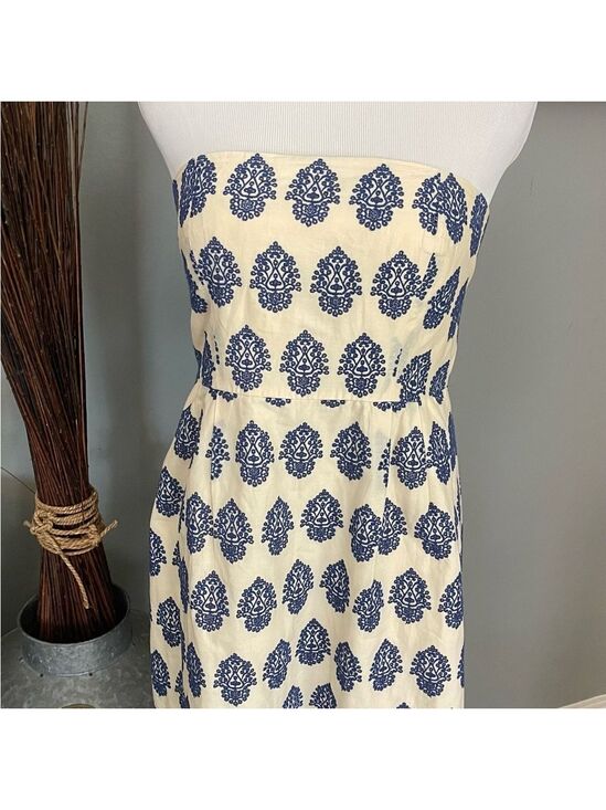 J. Crew Dresses & Skirts - JCREW strapless embroidered mini/midi dress cream and blue size 10 pockets EUC